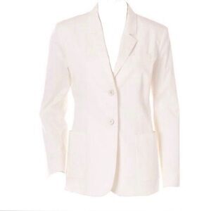 JIL SANDER✨NEW✨
Ivory classic blazer • orig. $1190.